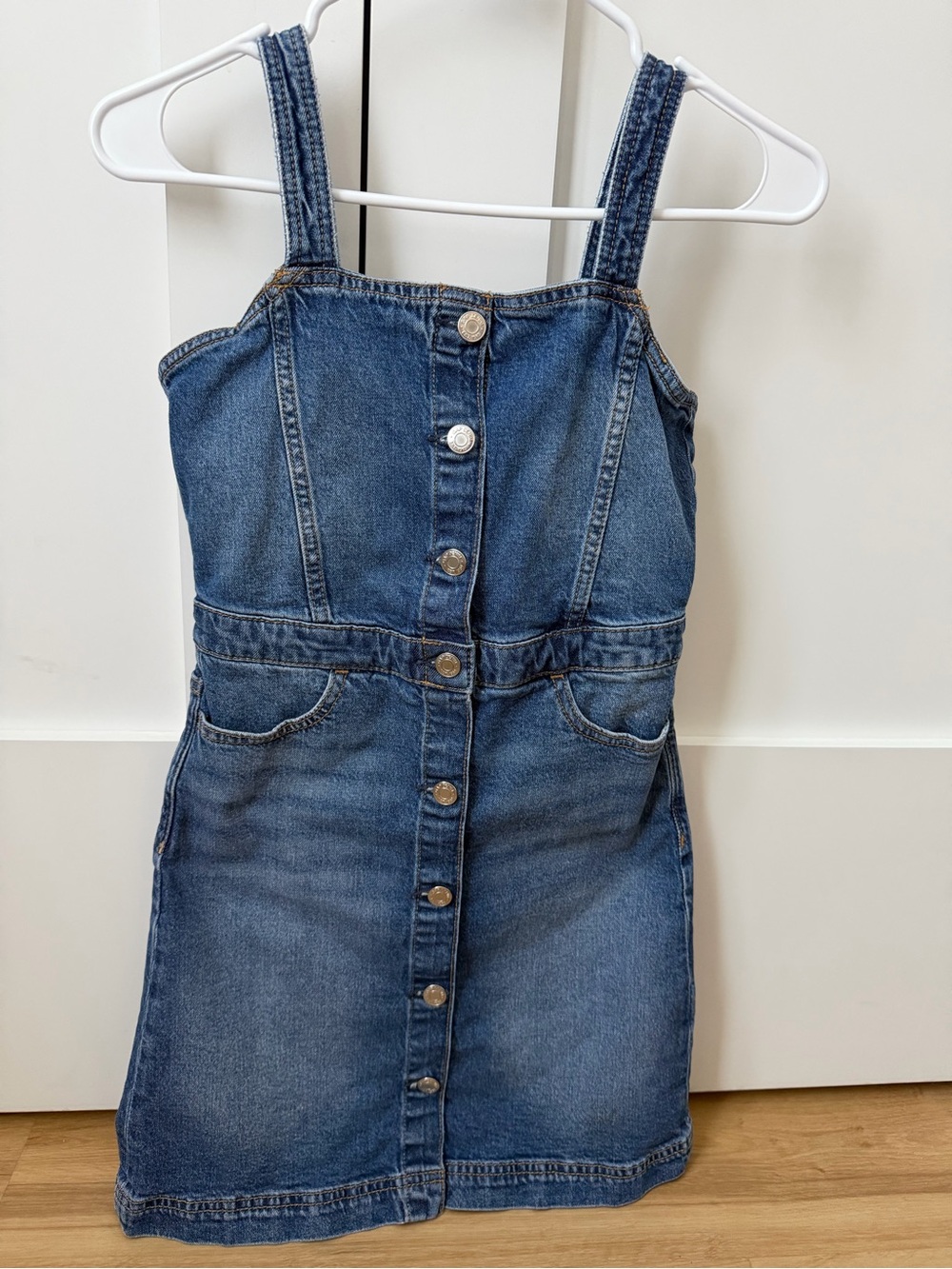 GAP Girls Denim Button-Front Jumper - Medium Blue